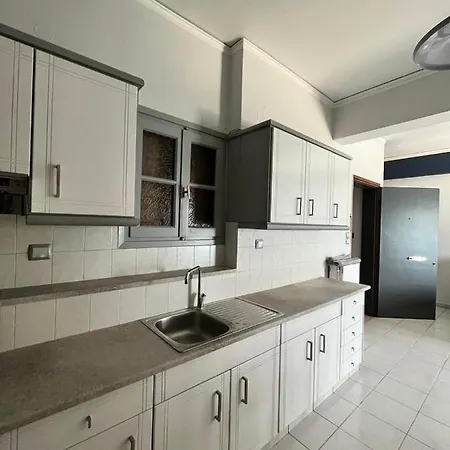 Blue Wave Apartment *