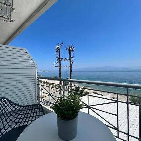 Blue Wave Appartement *