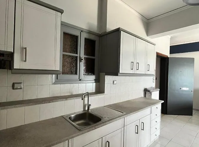 Blue Wave Apartment *